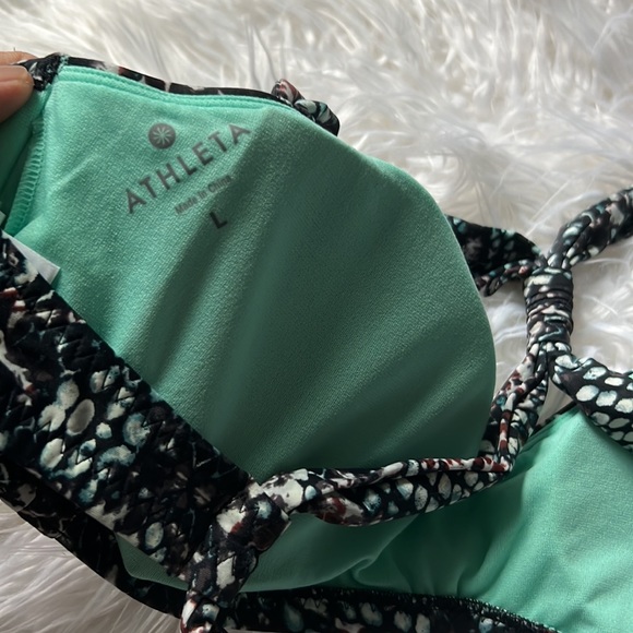 Athleta Swim Athleta Swim
Set Bikini Top And Bottom - Picture 11 of 12